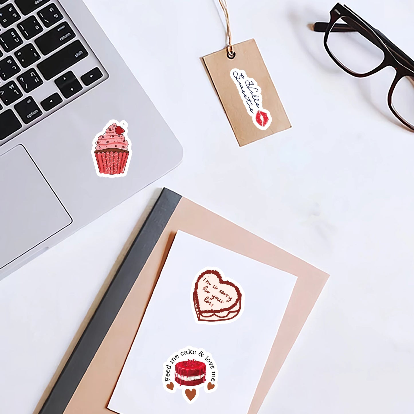 46pcs Valentine's Day Theme Pattern Stickers, Suitable for Valentine Parties, Photo Albums, Notebooks, Phone Cases, Water Bottle